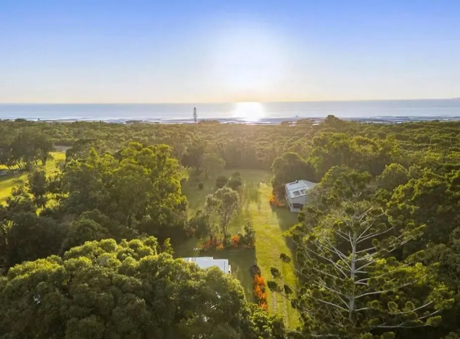 Beachmere Escape 0*,  Australien